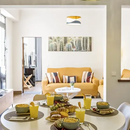 아파트 Ocean Terrace 푼샬